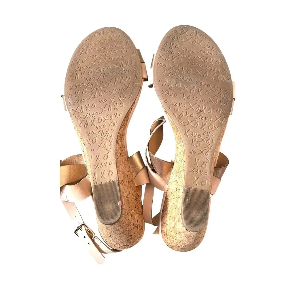 XOXO Women Pink Seaford-C Wedge Sandal 7.5 Metallic Gold Twisted Strap Cork Heel
